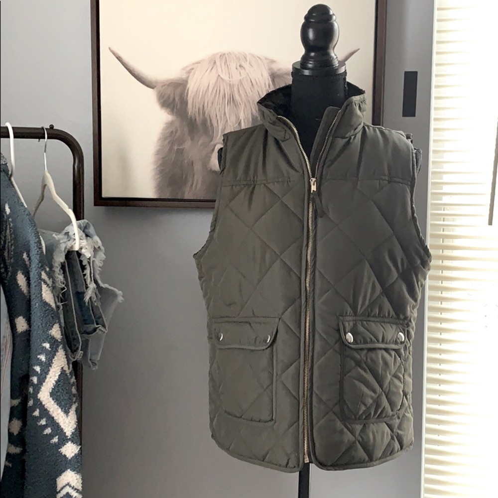 Thread and supply vest!